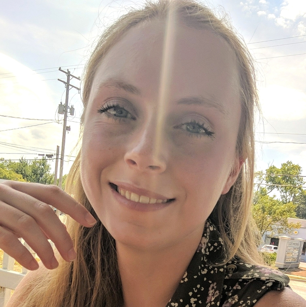 Meet your Posher, Sara